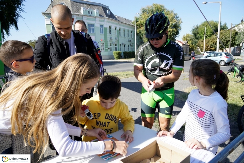 Bringaváros 7.1 100 éves patika pecsétgyűjtő pont - Fotó Kohut Árpád