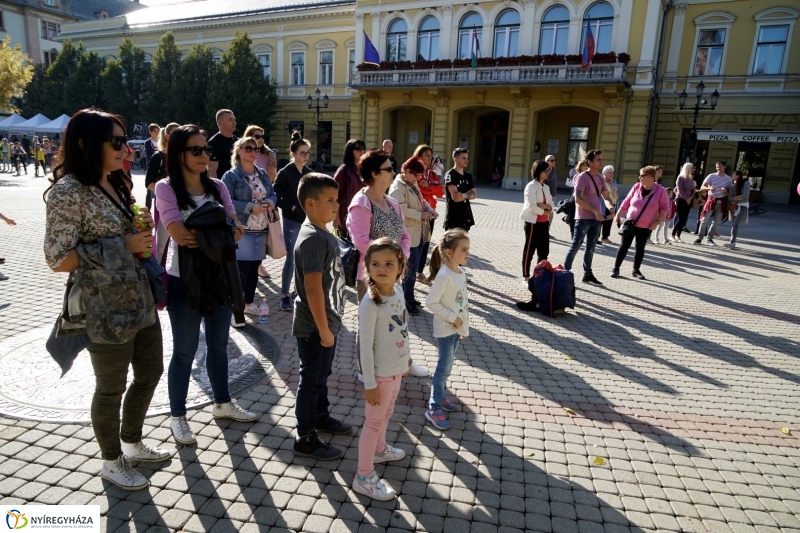 Bringaváros 7.1 délután a Kossuth téren - Fotó Kohut Árpád