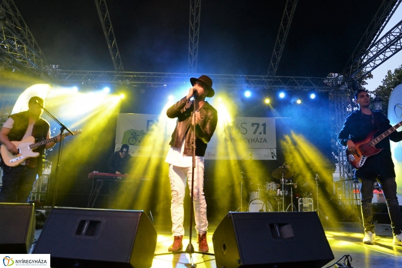 Kállay-Saunders Band koncert - fotó Trifonov Éva