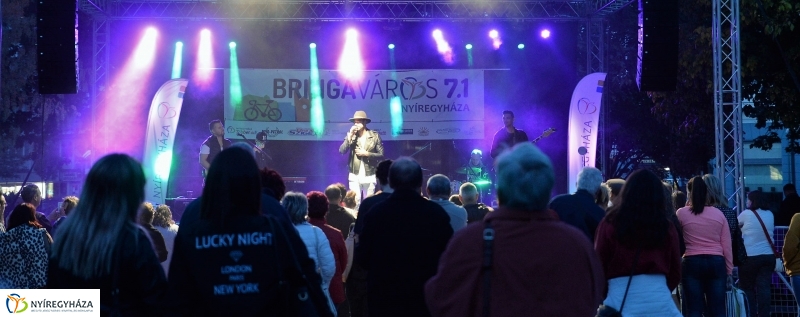 Kállay-Saunders Band koncert - fotó Trifonov Éva