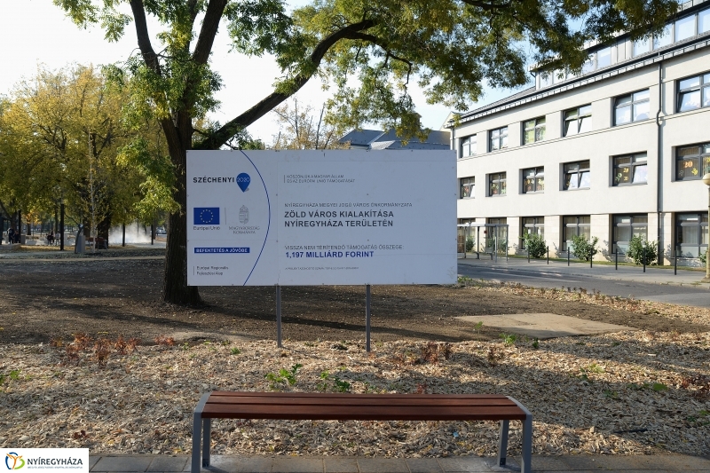 Bessenyei-Benczúr tér átadás - fotó Trifonov Éva