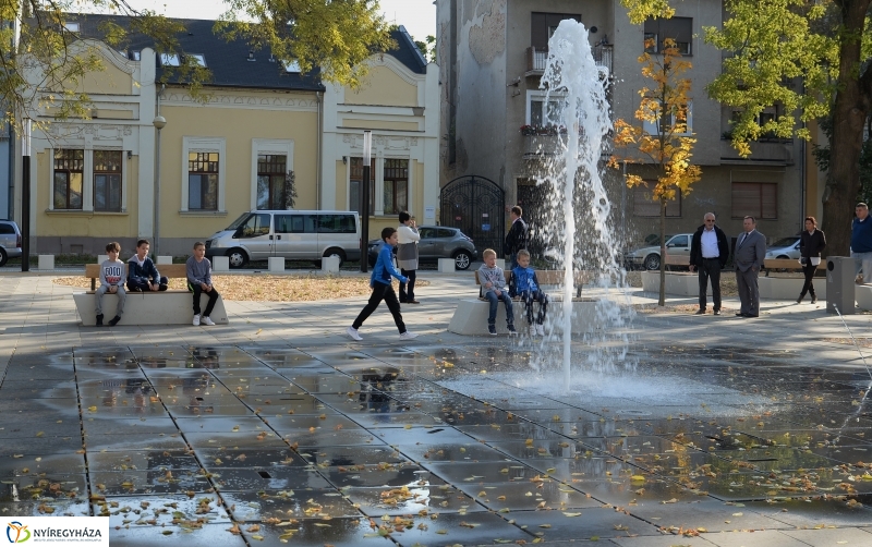 Bessenyei-Benczúr tér átadás - fotó Trifonov Éva