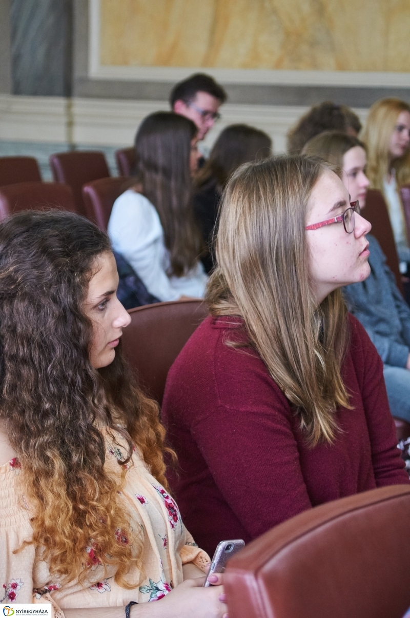 Iserlohni diákok a Városházán - fotó Szarka Lajos