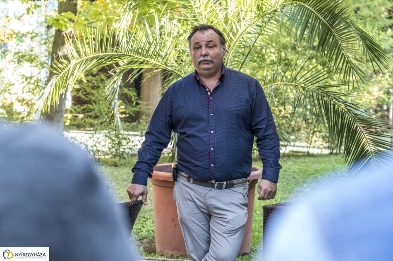 Indiai páncélos rinocérosz született az Állatparkban-Fotó Kohut Árpád