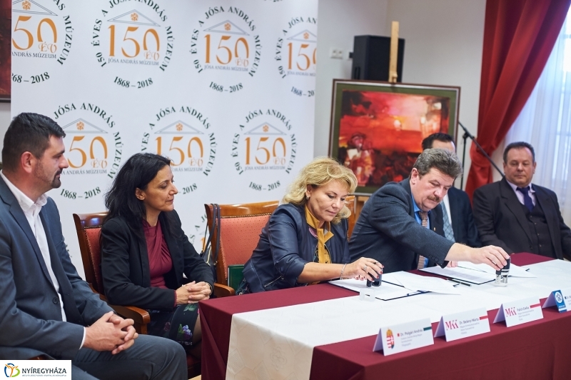 Együttműködési megállapodás a múzeummal - fotó Szarka Lajos