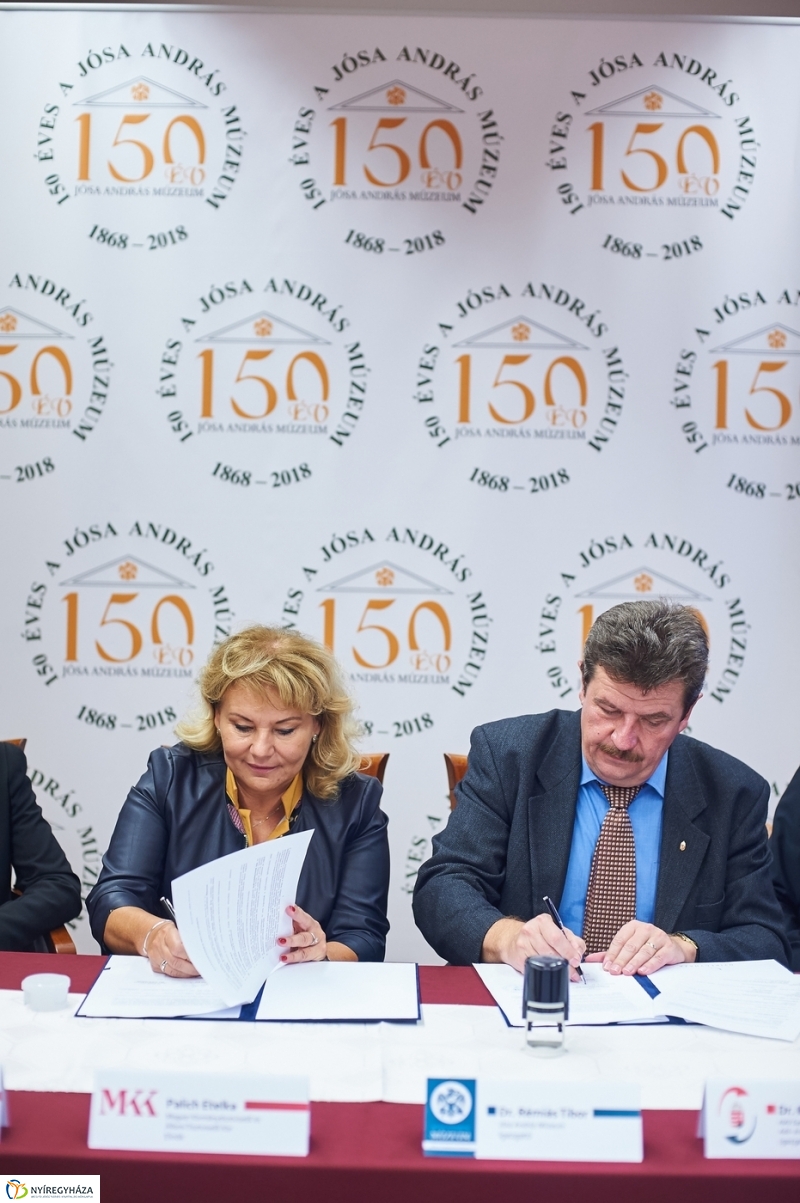 Együttműködési megállapodás a múzeummal - fotó Szarka Lajos