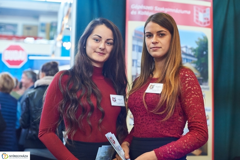 Pályaválasztási Kiállítás 2018  1 - fotó Szarka Lajos