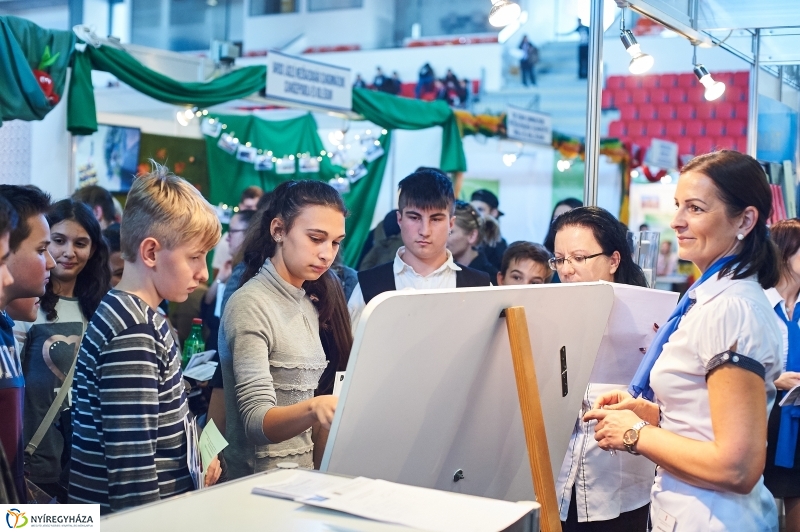 Pályaválasztási Kiállítás 2018  2 - fotó Szarka Lajos