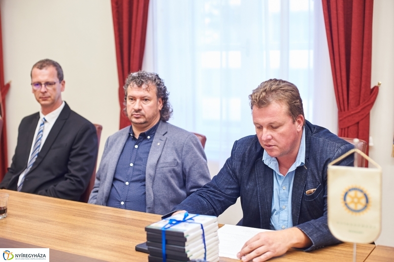 Rotary adomány 20181015 - fotó Szarka Lajos