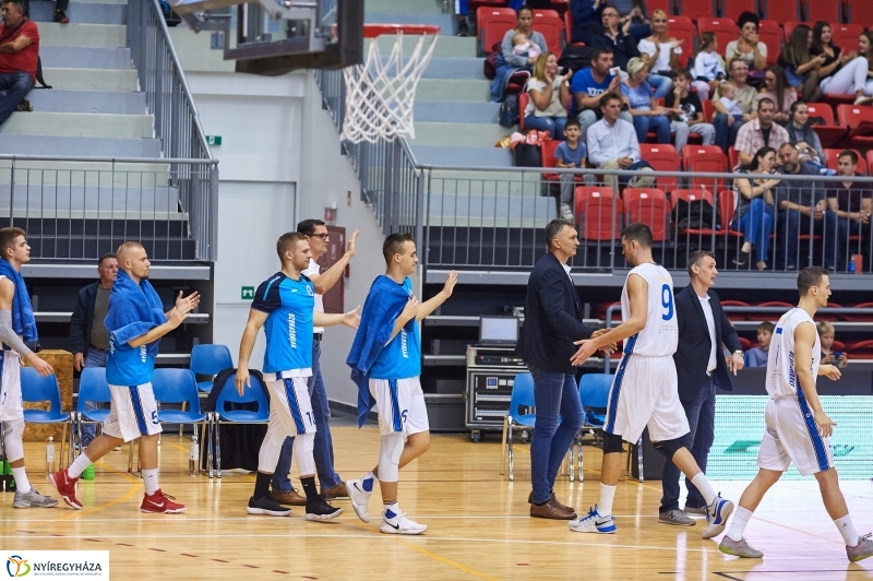 Blue Sharks - Vasas kosárlabda - fotó Szarka Lajos