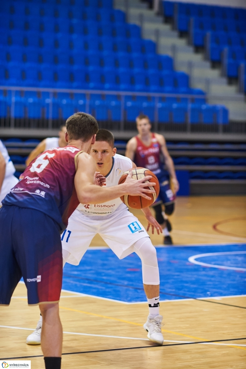 Blue Sharks - Vasas kosárlabda - fotó Szarka Lajos