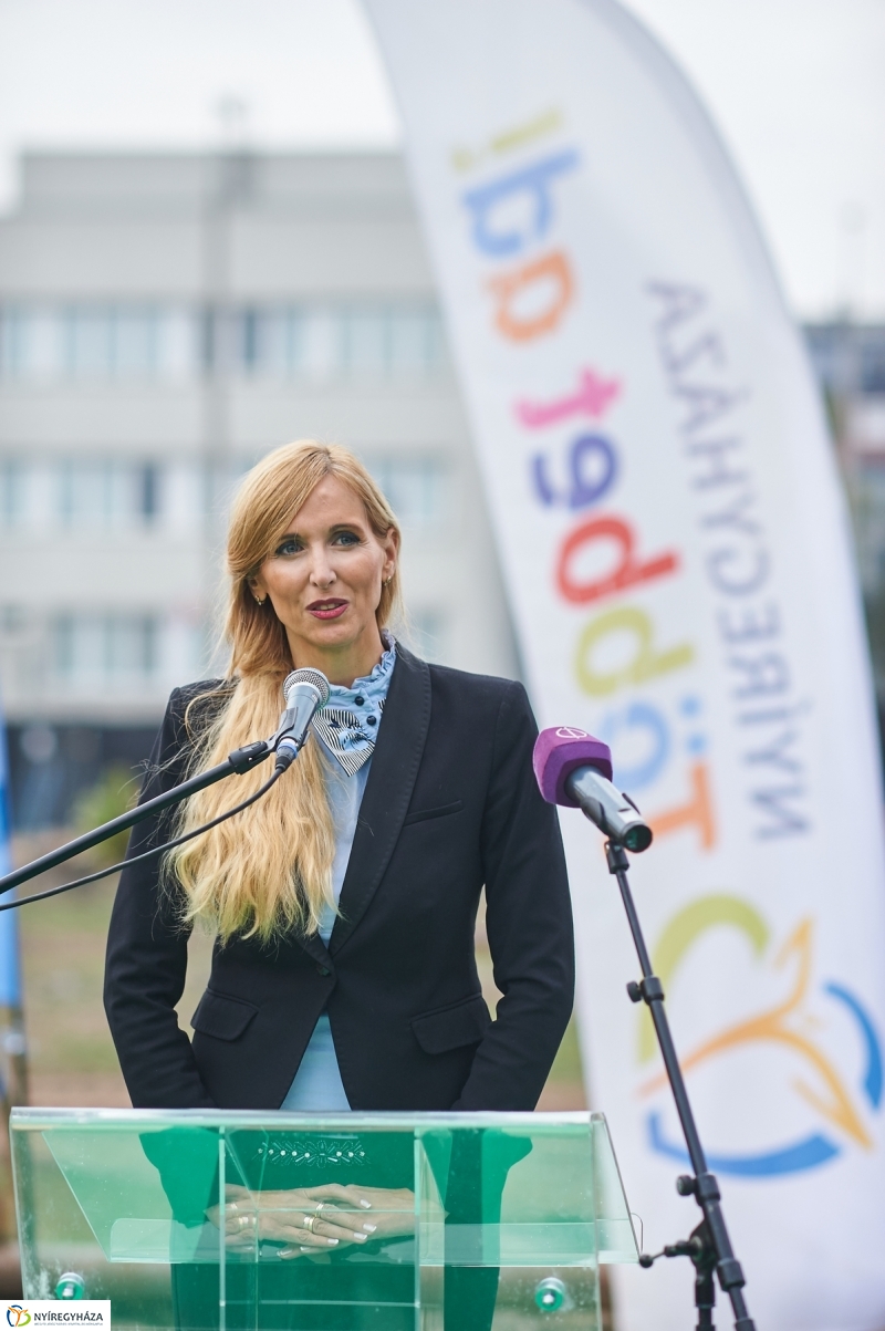 Városi uszoda alapkőletétele - fotó Szarka Lajos