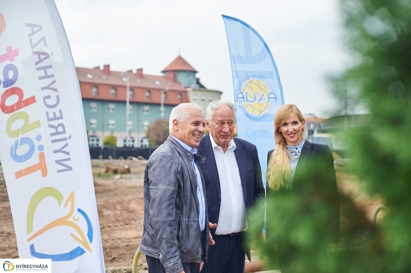 Városi uszoda alapkőletétele - fotó Szarka Lajos