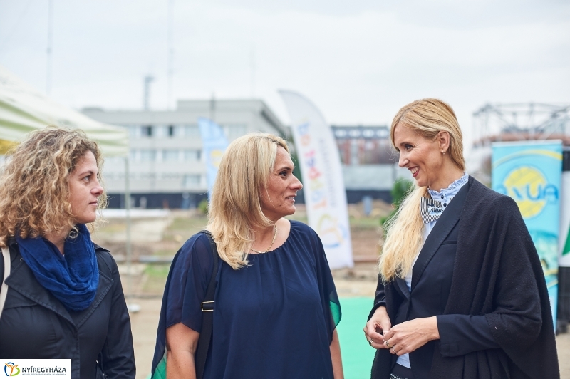 Városi uszoda alapkőletétele - fotó Szarka Lajos