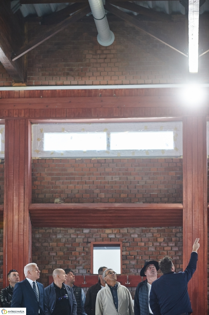 Helyszíni bejárás a Júlia Fürdőben - fotó Szarka Lajos