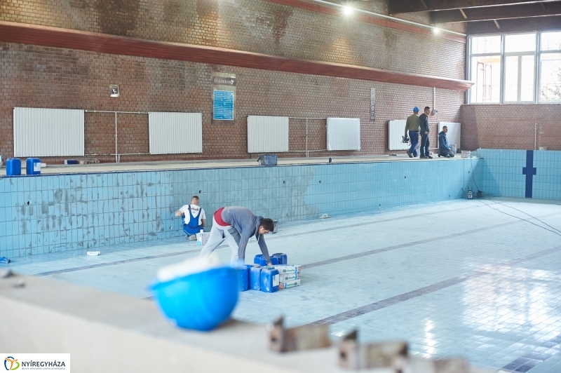 Helyszíni bejárás a Júlia Fürdőben - fotó Szarka Lajos