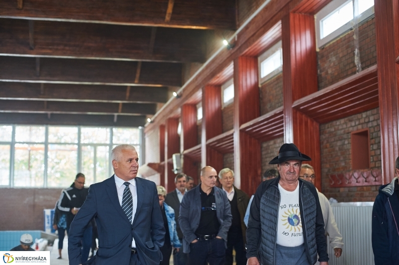 Helyszíni bejárás a Júlia Fürdőben - fotó Szarka Lajos