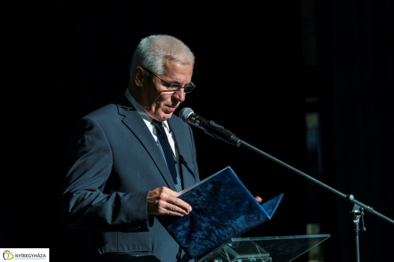 Ünnepi megemlékezés a Váci Mihály Kulturális Központban