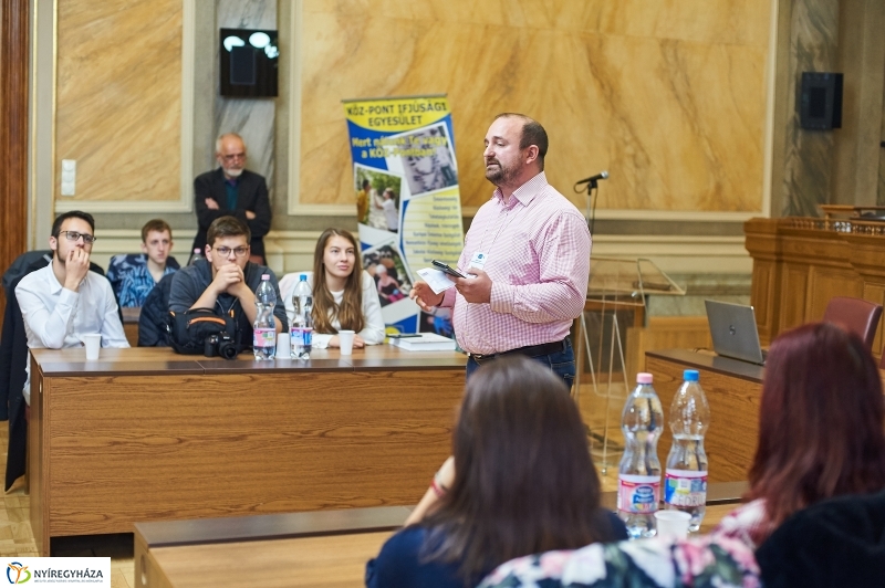 Kárpát-medencei diákönkormányzatok - fotó Szarka Lajos