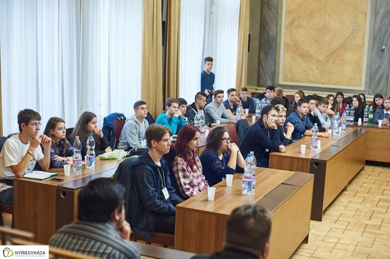 Kárpát-medencei diákönkormányzatok - fotó Szarka Lajos
