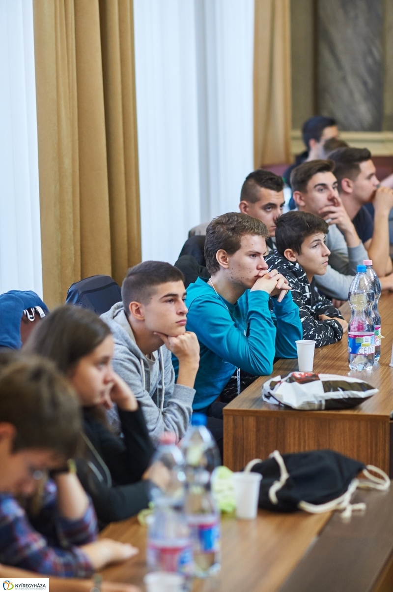 Kárpát-medencei diákönkormányzatok - fotó Szarka Lajos