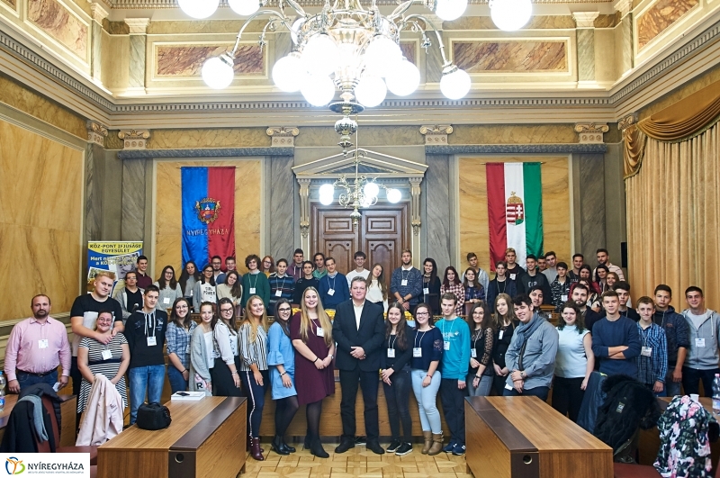 Kárpát-medencei diákönkormányzatok - fotó Szarka Lajos