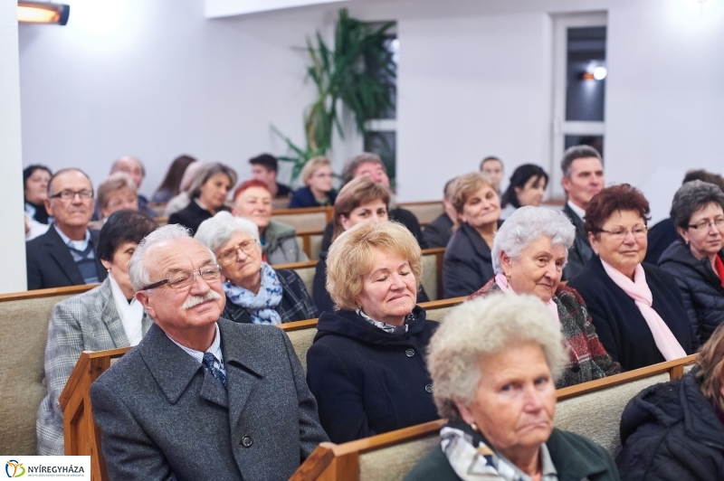 Előadás a reformációról Sóstón - fotó Szarka Lajos