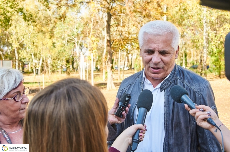 Fásítási program Nyíregyházán - fotó Szarka Lajos