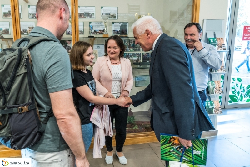 Megérkezett az 500.000. látogató a Nyíregyházi Állatparkba