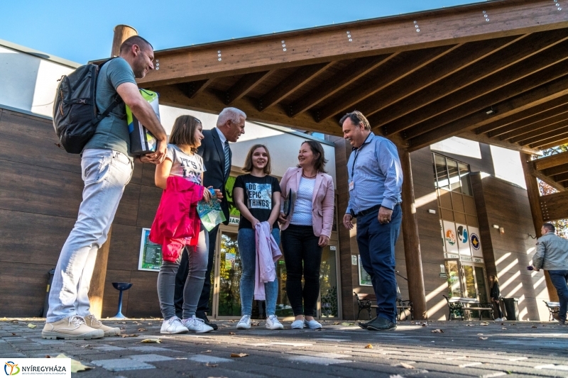 Megérkezett az 500.000. látogató a Nyíregyházi Állatparkba