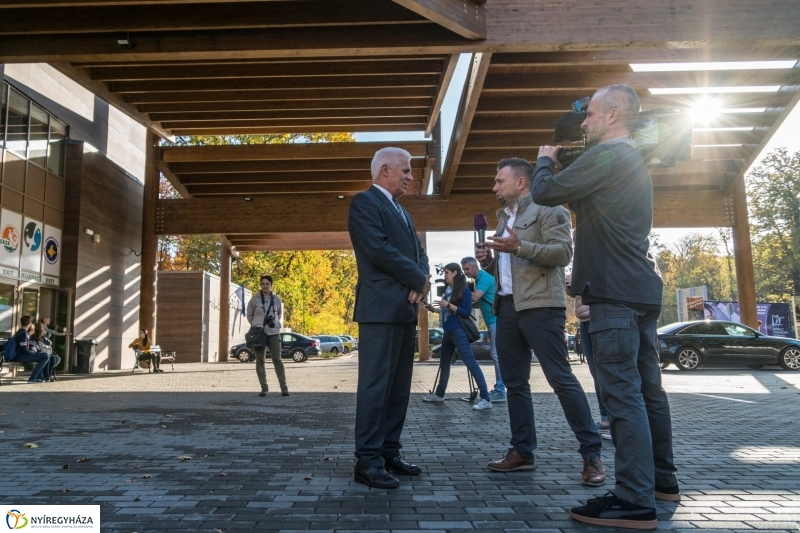 Megérkezett az 500.000. látogató a Nyíregyházi Állatparkba