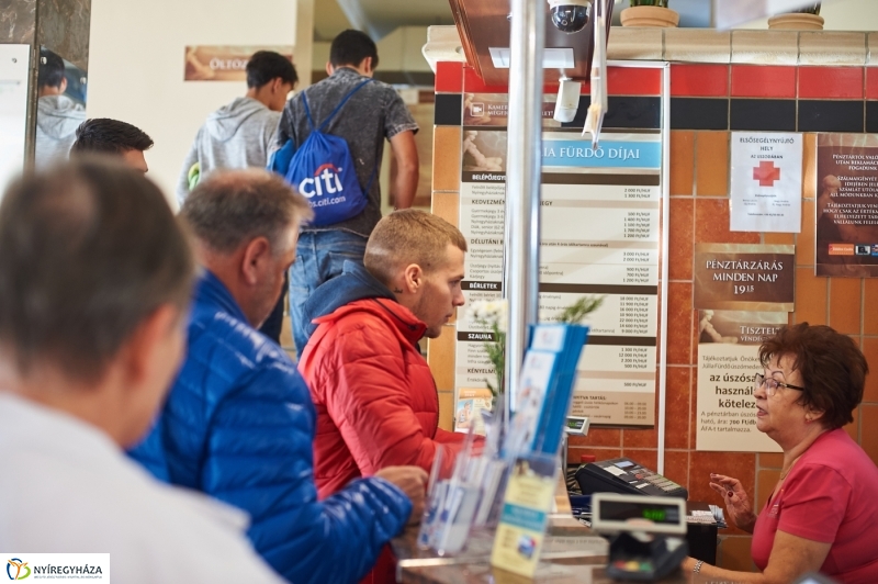 Megnyitott a Júlia Fürdő - fotó Szarka Lajos