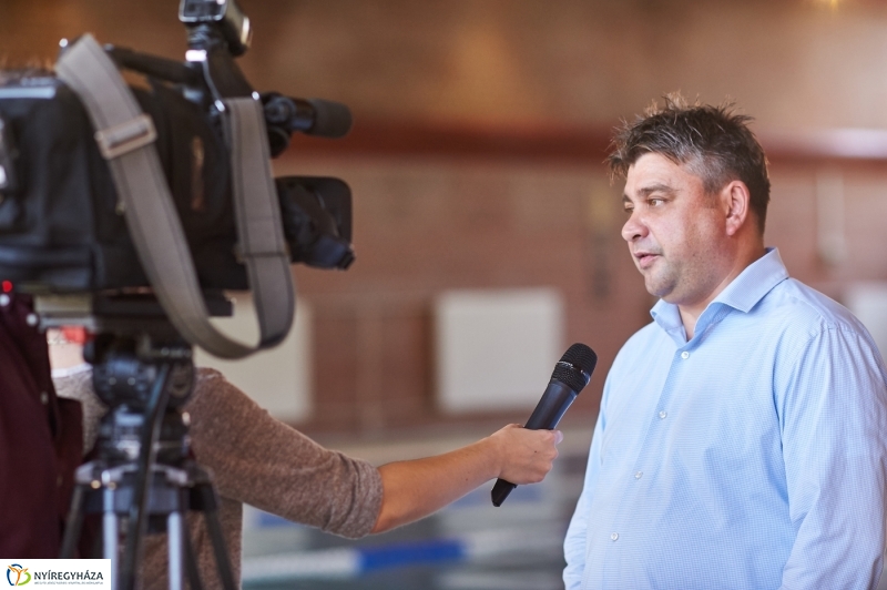 Megnyitott a Júlia Fürdő - fotó Szarka Lajos