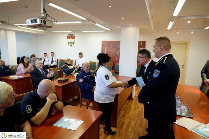 Kitüntetéseket vehettek át polgárőreink - fotó Kohut Árpád