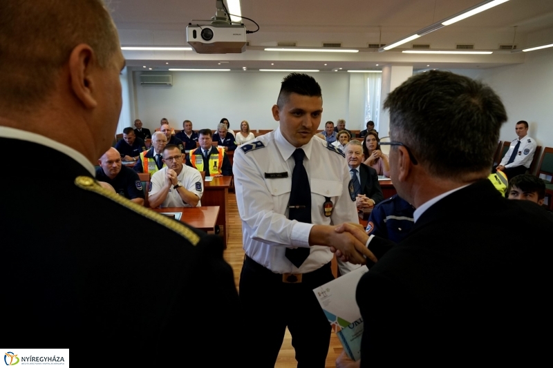 Kitüntetéseket vehettek át polgárőreink - fotó Kohut Árpád