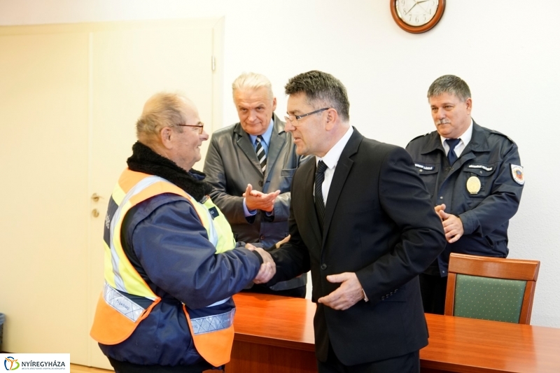 Kitüntetéseket vehettek át polgárőreink - fotó Kohut Árpád