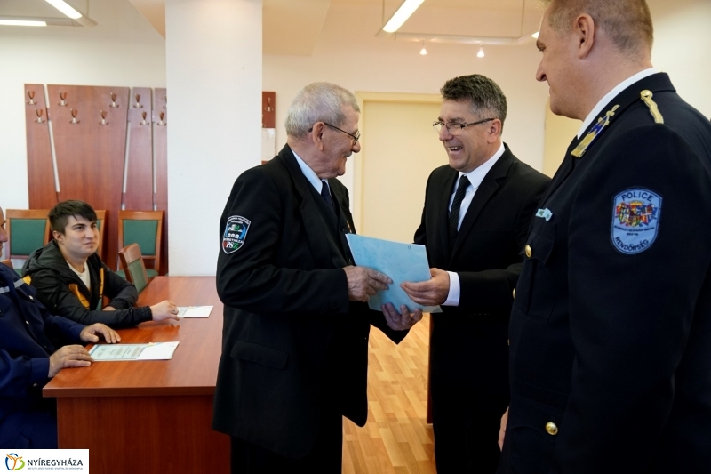 Kitüntetéseket vehettek át polgárőreink - fotó Kohut Árpád