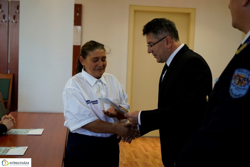 Kitüntetéseket vehettek át polgárőreink - fotó Kohut Árpád