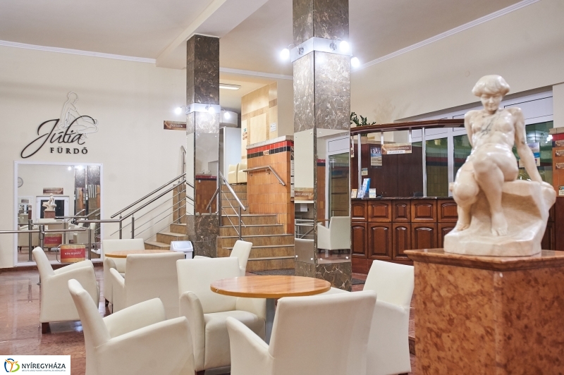 Júlia Fürdő este - fotó Szarka Lajos