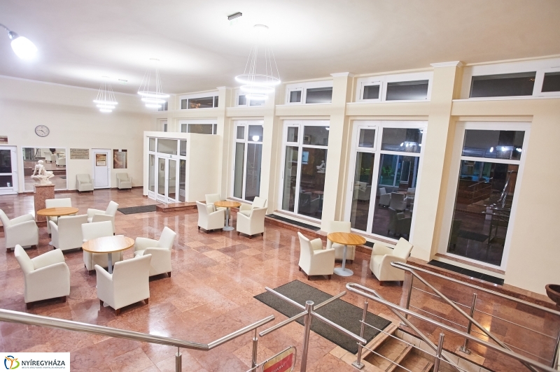 Júlia Fürdő este - fotó Szarka Lajos