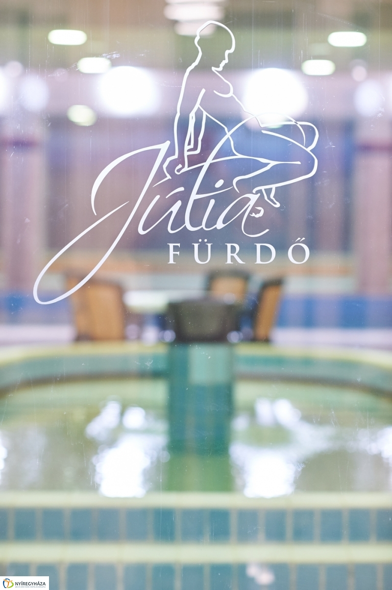 Júlia Fürdő este - fotó Szarka Lajos