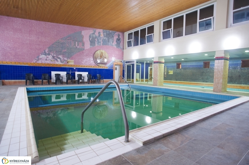 Júlia Fürdő este - fotó Szarka Lajos