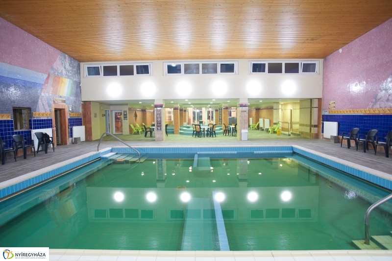 Júlia Fürdő este - fotó Szarka Lajos