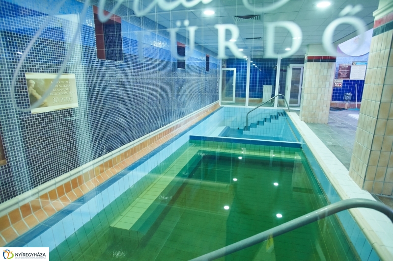 Júlia Fürdő este - fotó Szarka Lajos