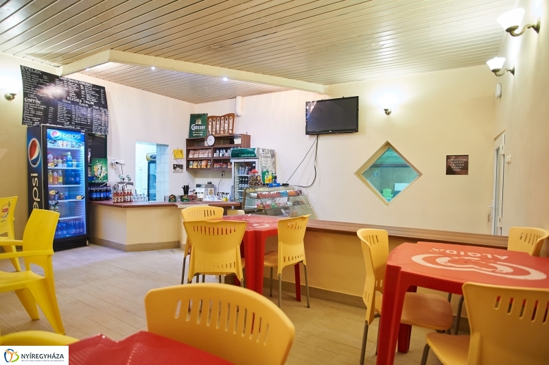 Júlia Fürdő este - fotó Szarka Lajos