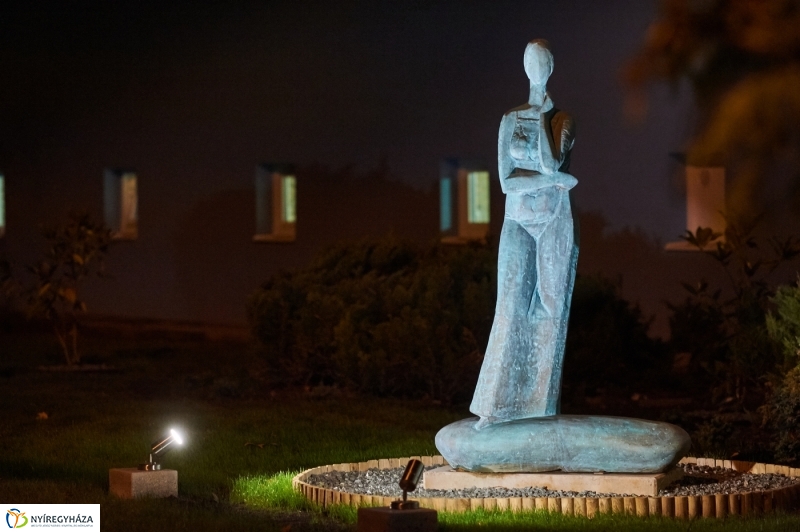 Júlia Fürdő este - fotó Szarka Lajos