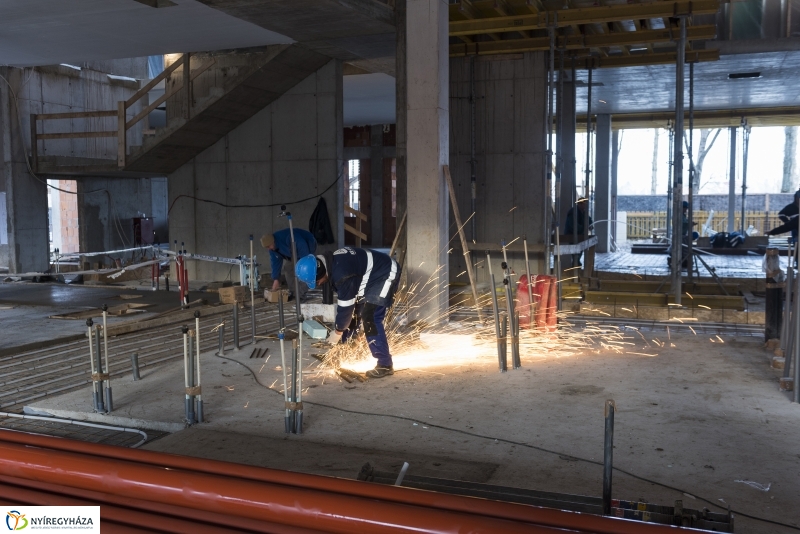 Így épült a Pangea 1.