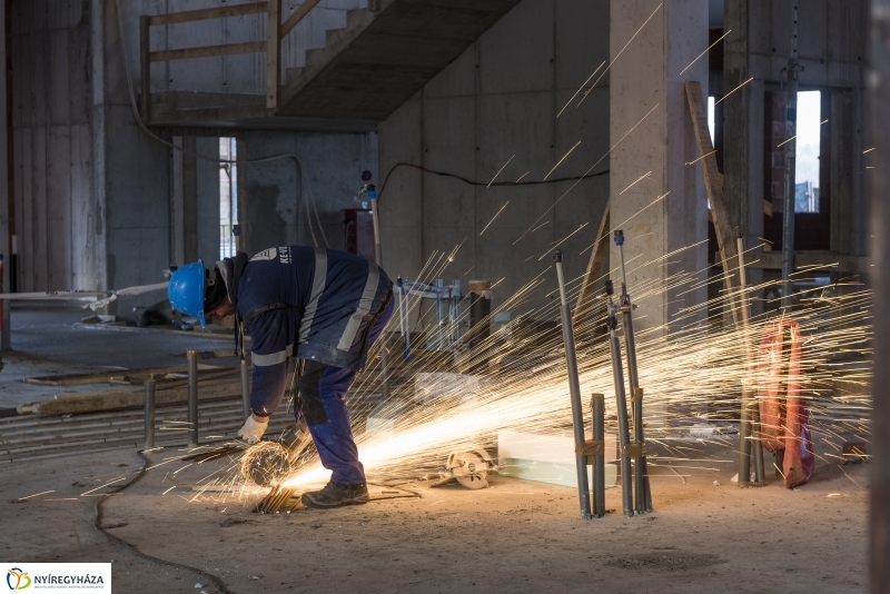 Így épült a Pangea 1.