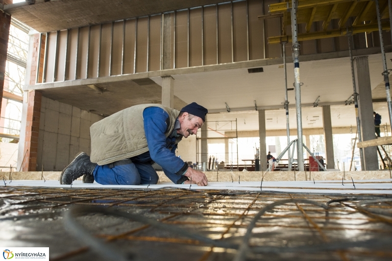 Így épült a Pangea 1.