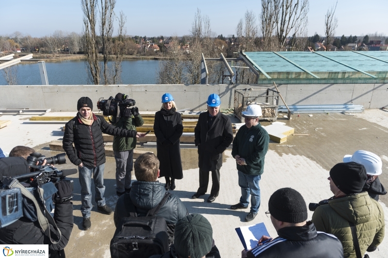 Így épült a Pangea 1.